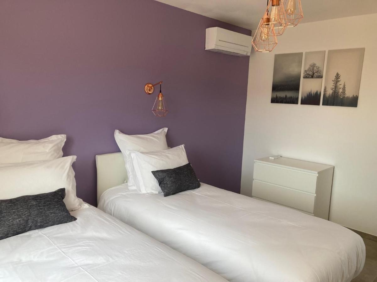Bed and Breakfast Domaine Forvent Saint-Julien-de-Peyrolas Exterior foto