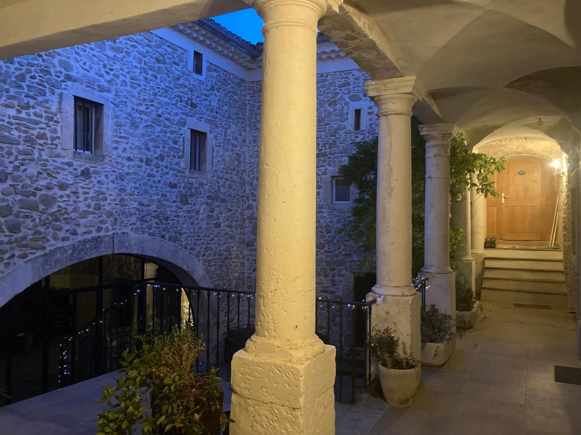 Bed and Breakfast Domaine Forvent Saint-Julien-de-Peyrolas Exterior foto