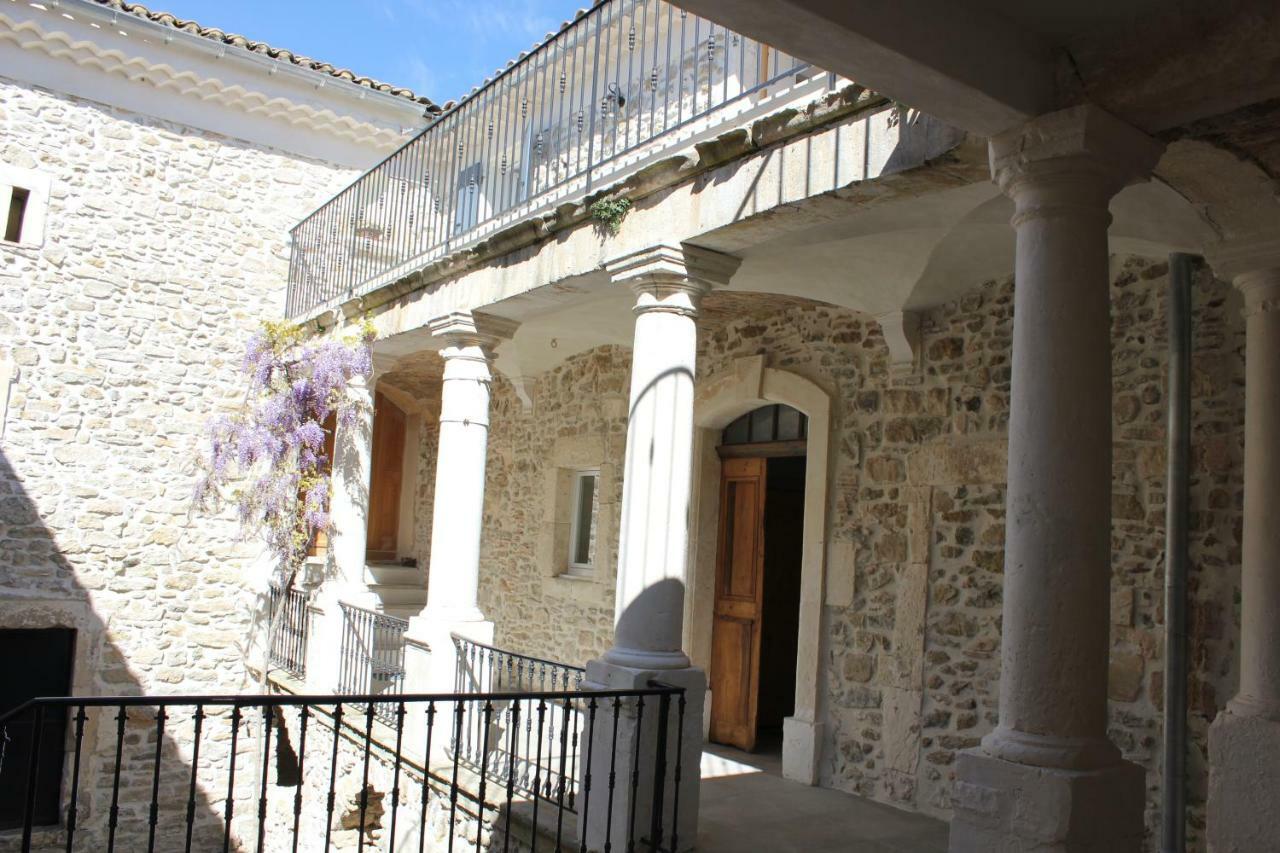 Bed and Breakfast Domaine Forvent Saint-Julien-de-Peyrolas Exterior foto