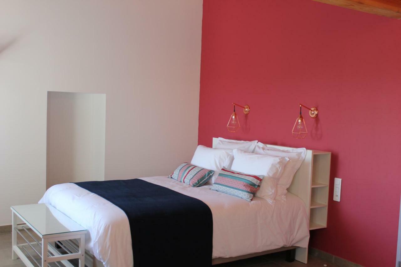 Bed and Breakfast Domaine Forvent Saint-Julien-de-Peyrolas Exterior foto